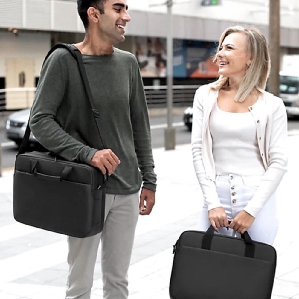 Dell Structured Nylon Computer Briefcase - Picture 12 of 12